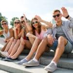 3 tips to meet cool people when traveling